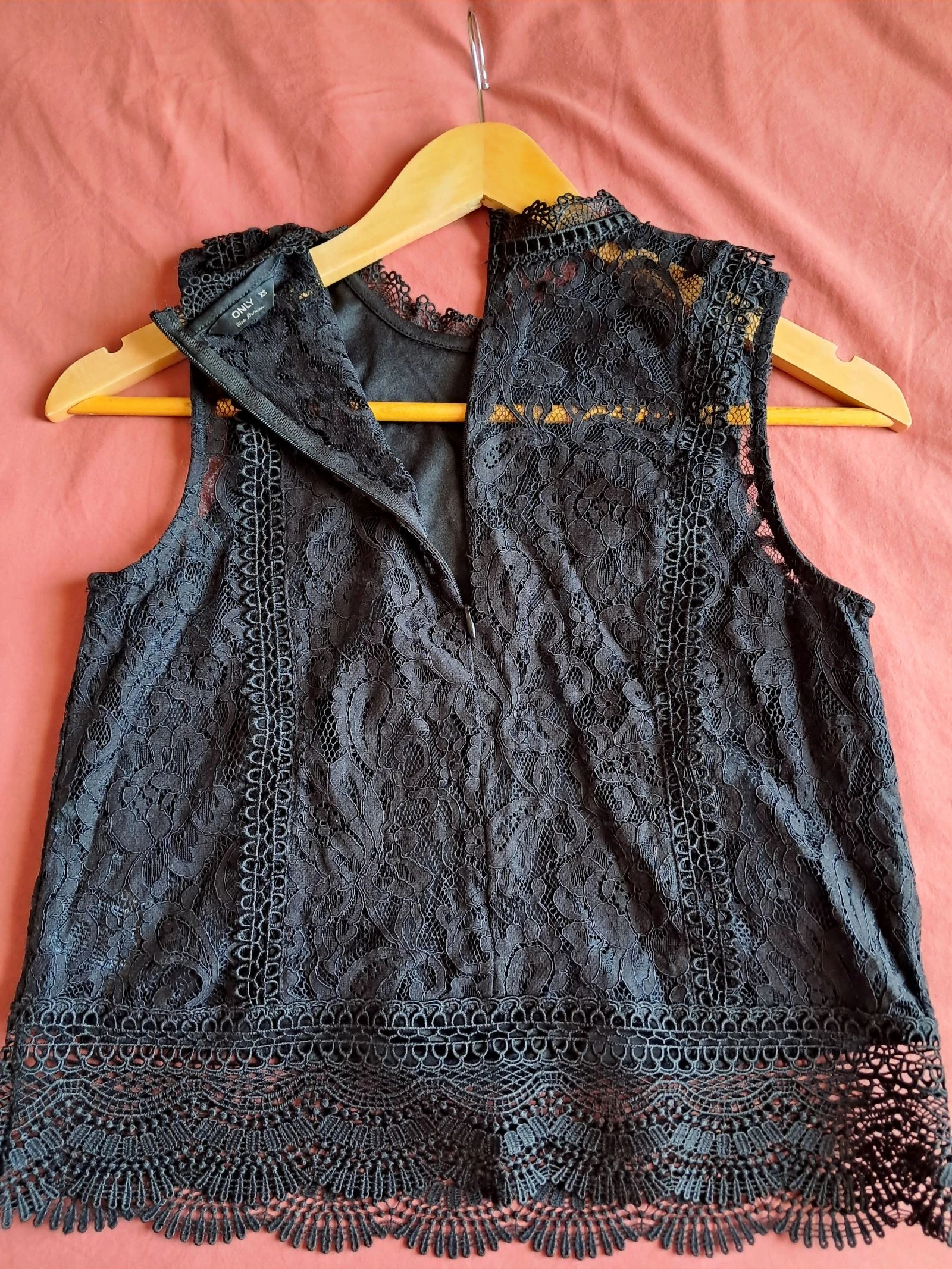 Elegant black Only lace top size 34 – photo 6